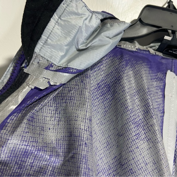 Marmot Hoodie Womens Small Purple Full Zip Hooded Water Rain Jacket-Peeling/FLAW - Picture 9 of 16